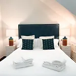 MonKeys Luxury Adriano Terrace